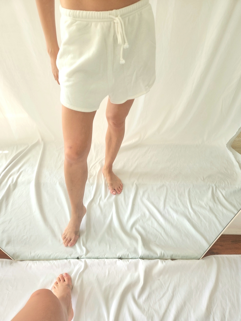 XiRENA White Drawstring Lounge Shorts